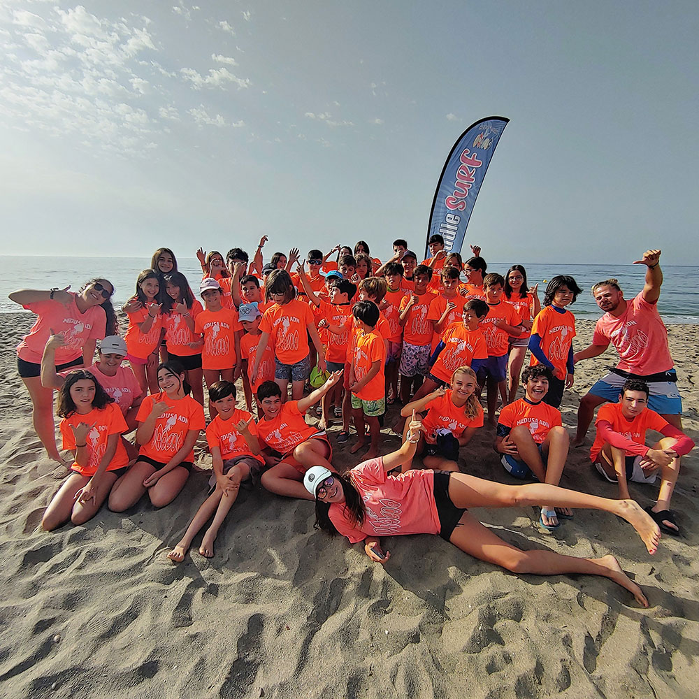 Campamento de verano en Medusa ADN